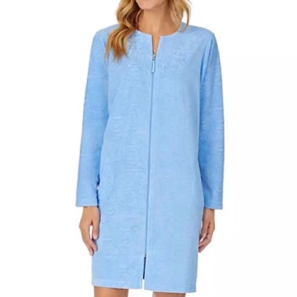 STAN HERMAN Blue Zip Robe NWT